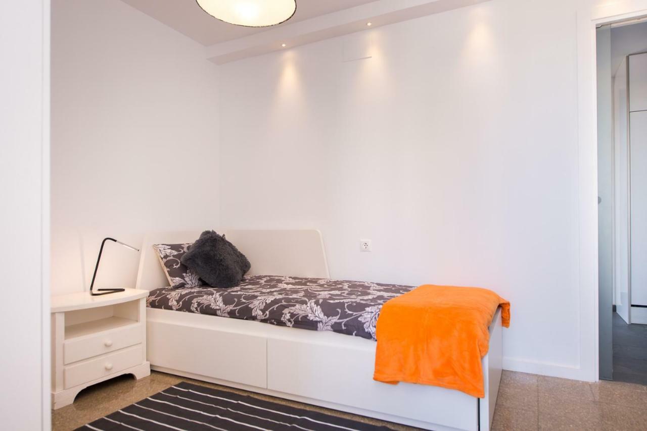 Two-Bedroom Apartment Diosa Tanit Alicante Buitenkant foto